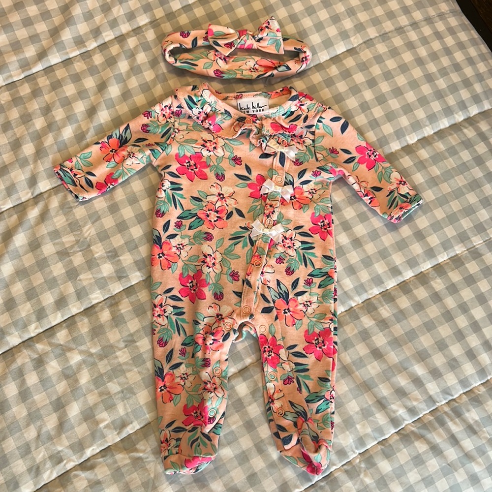 Nicole Miller Footie + Headband